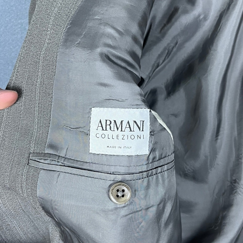 Armani Collezioni Mens Grey Pinstripe Herringbone Blazer Made in Italy Size 40R - Picture 3 of 16